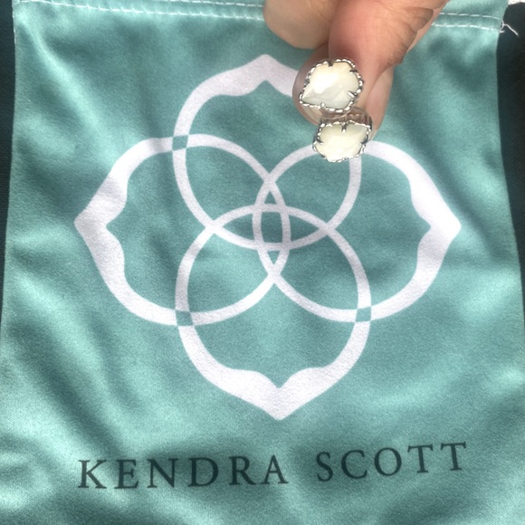 Kendra Scott Tessa Silver Stud Earrings In White - Picture 4 of 5